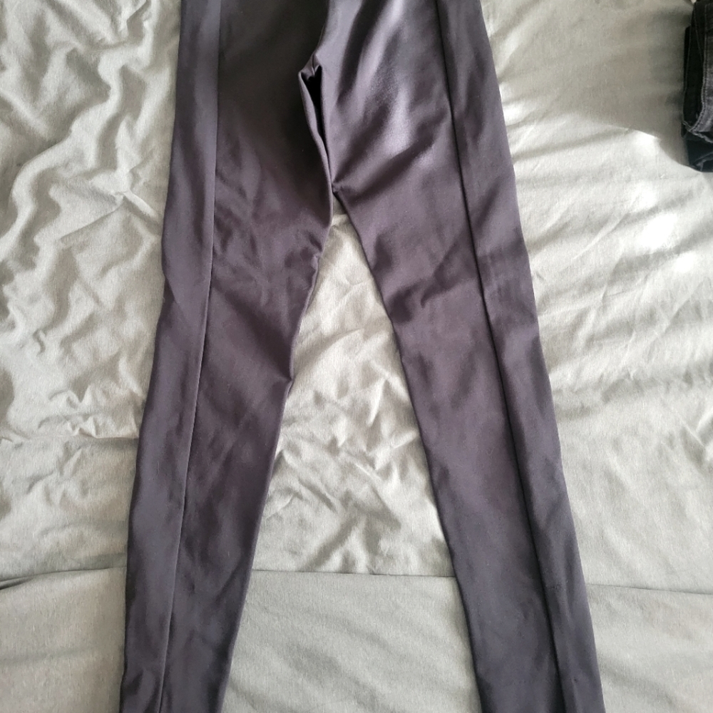 H&M pants - Picture 3 of 5